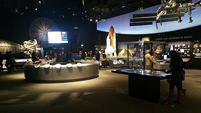 Zytronic 为美国国家航空航天博物馆推出的新展品提供技术