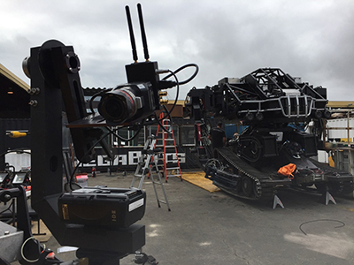 Micro Cinema Camera全方位记录Megabots巨型格斗机器人研发历程