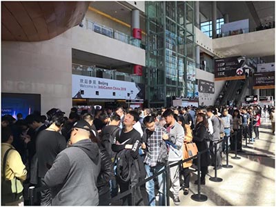 智能显示引领新视界,杰云通携手康得新亮相InfoComm China 2018展会