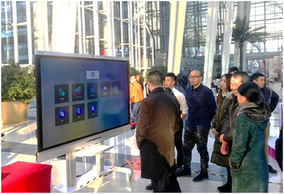 免费试用来袭!您有一个会议平板等待收取