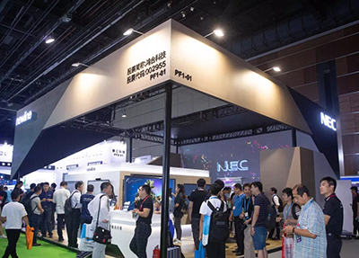 盛装出席InfoComm 2019，鸿合NEC联袂奉上3D楼体秀