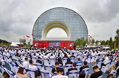 联建光电创意大屏携手红旗汽车助力中国汽车品牌崛起