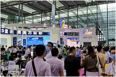 强力巨彩超人气展台闪耀深圳国际LED展