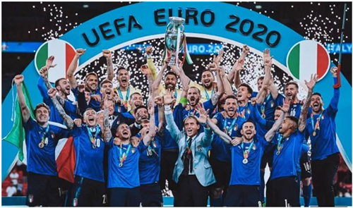 欧洲杯闭幕:“奥拓屏”始终稳定出色地展现着自身的价值